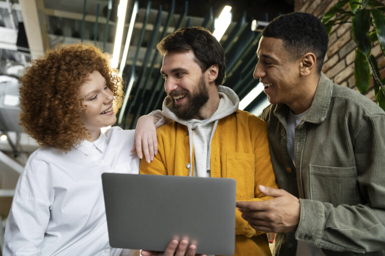 co-working-people-working-together (1)